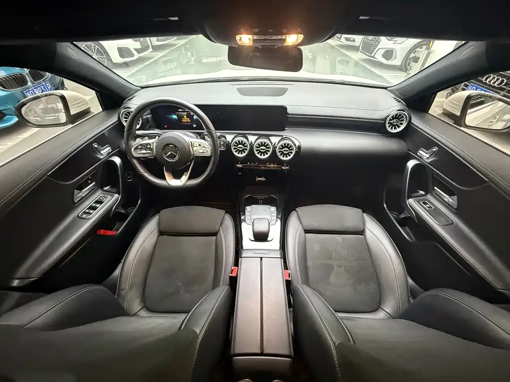 Mercedes-Benz A-Class — миниатюра 9