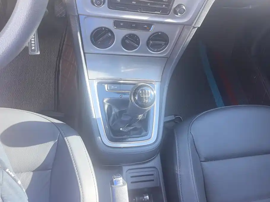 Volkswagen Lavida — миниатюра 16