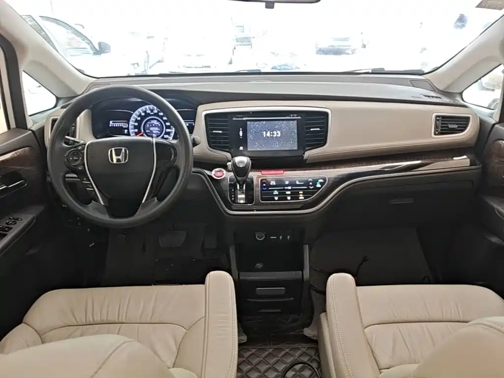 Honda Odyssey — миниатюра 10