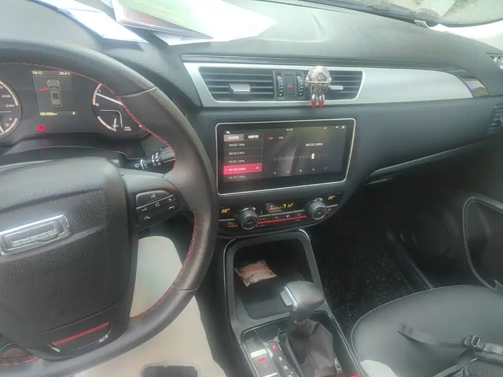 Qoros Qoros 5 — миниатюра 10