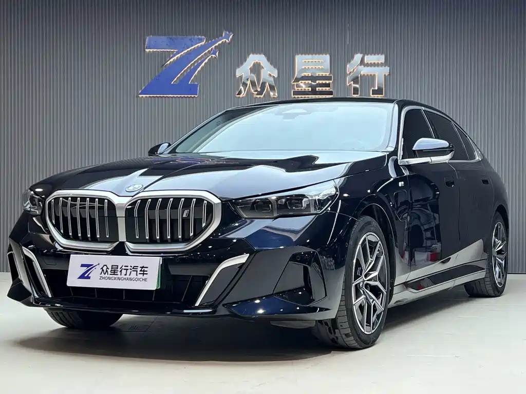 BMW i5 2024