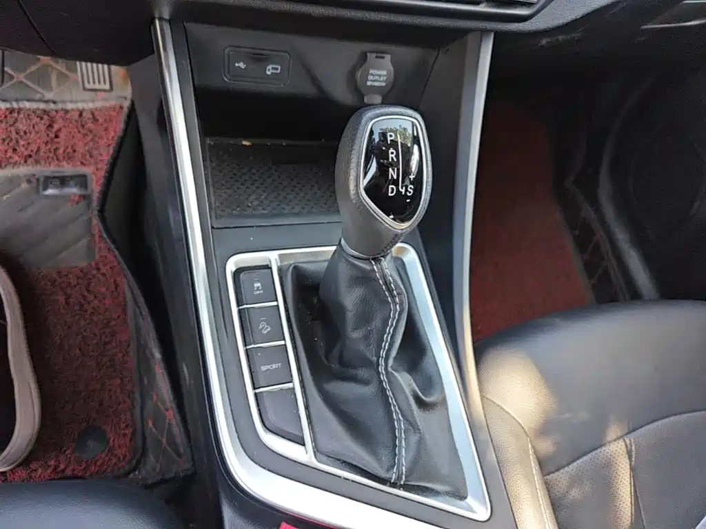 Geely Vision X3 — миниатюра 19