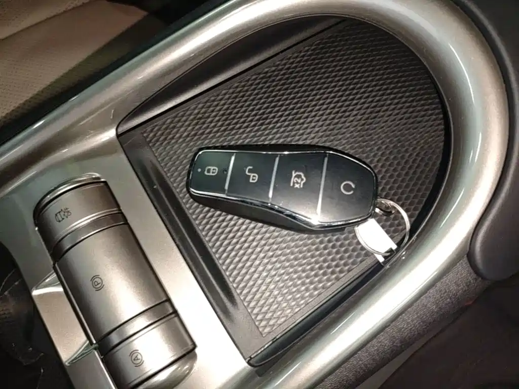 BYD Dolphin — миниатюра 9