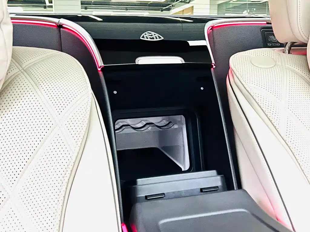 Mercedes-Benz S-Class — миниатюра 17