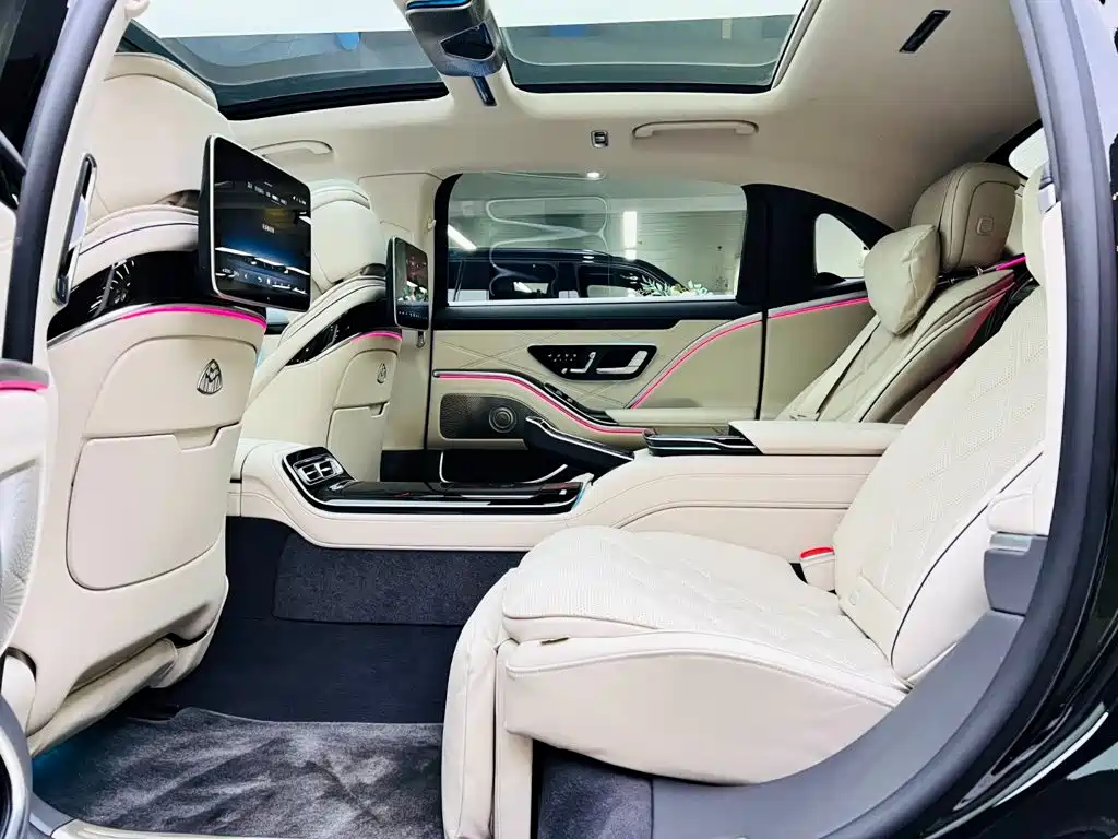 Mercedes-Benz S-Class — миниатюра 14