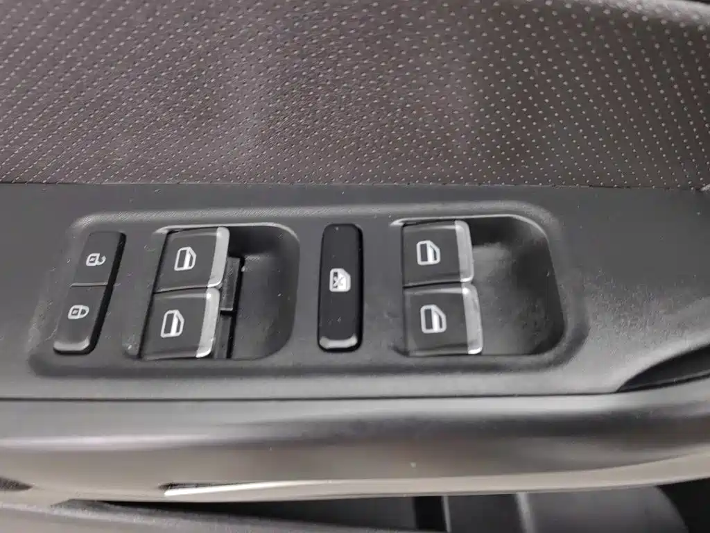 Chery Arrizo 5 — миниатюра 9