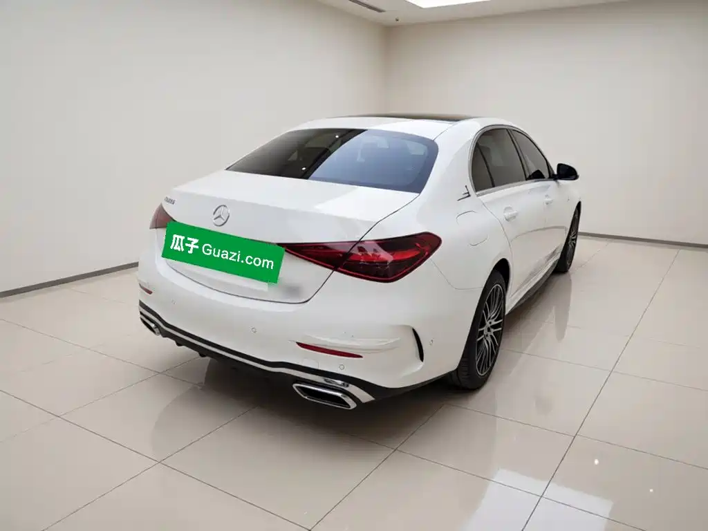 Mercedes-Benz C-Class — миниатюра 4