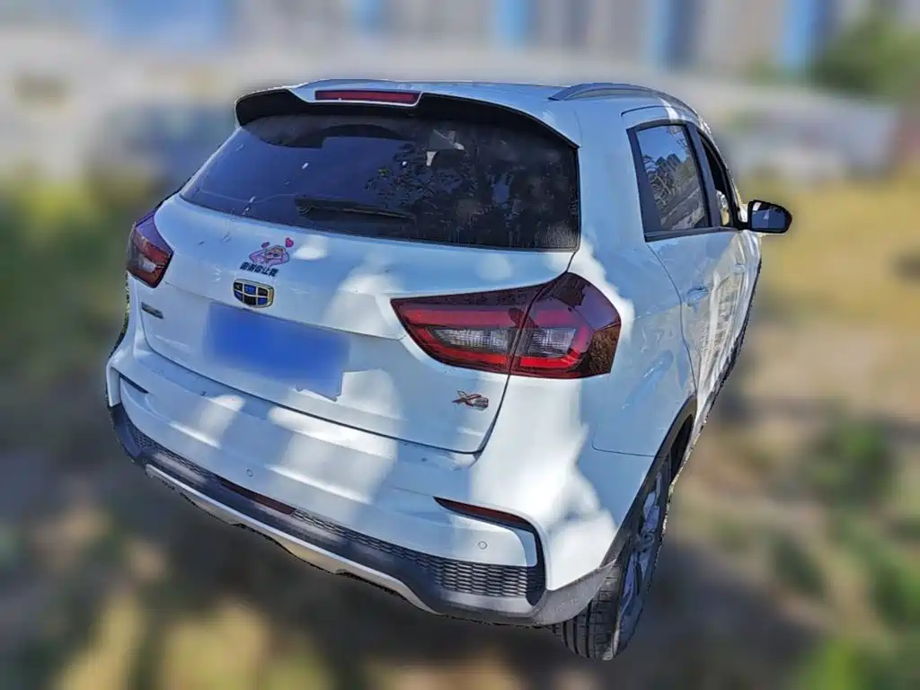 Geely Vision X3 — миниатюра 10