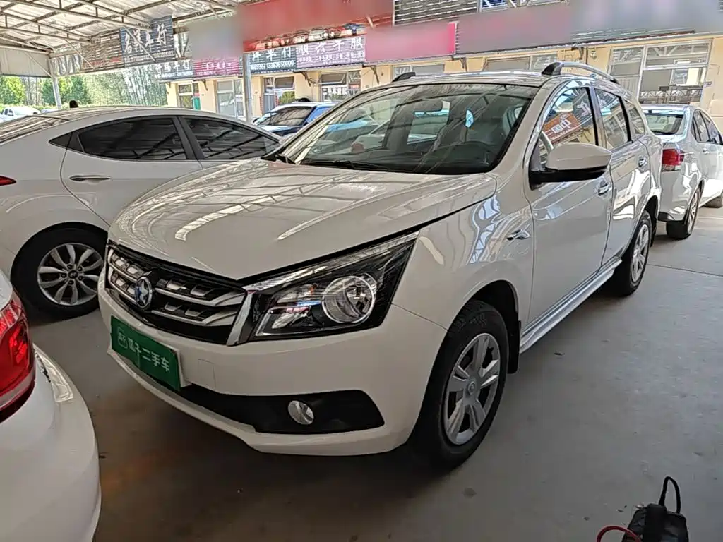 Venucia T70 — миниатюра 2