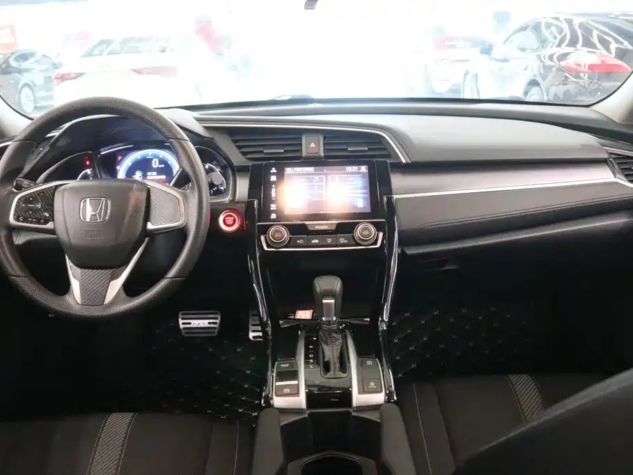 Honda Civic — миниатюра 5