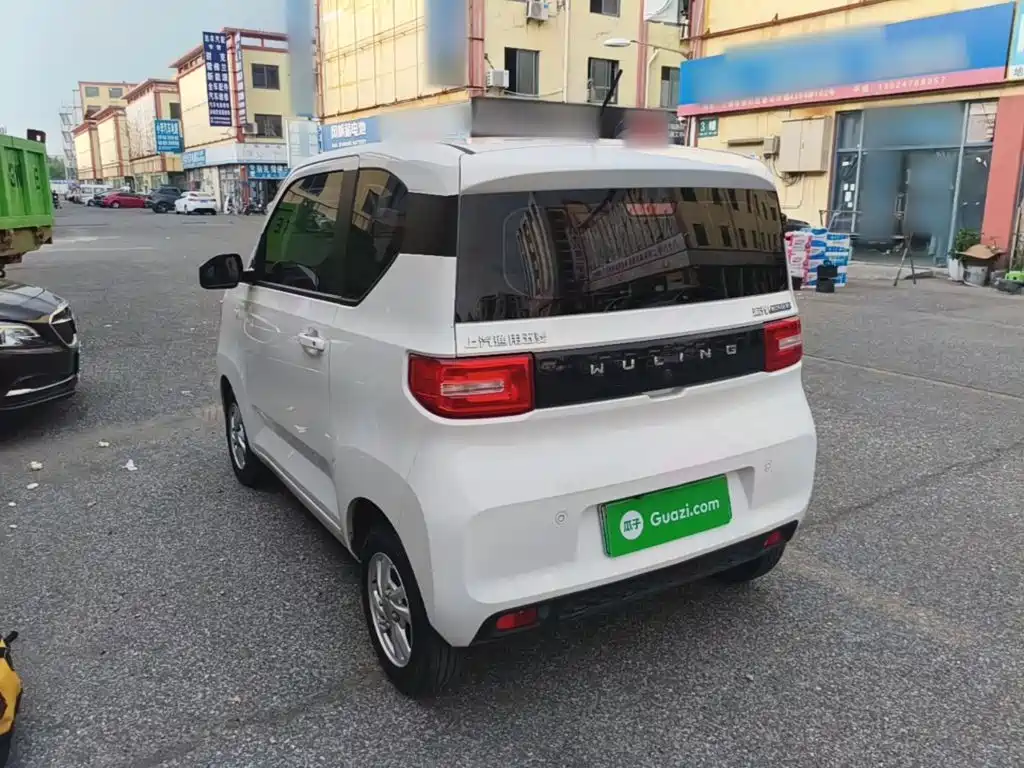 Wuling MINIEV — миниатюра 5