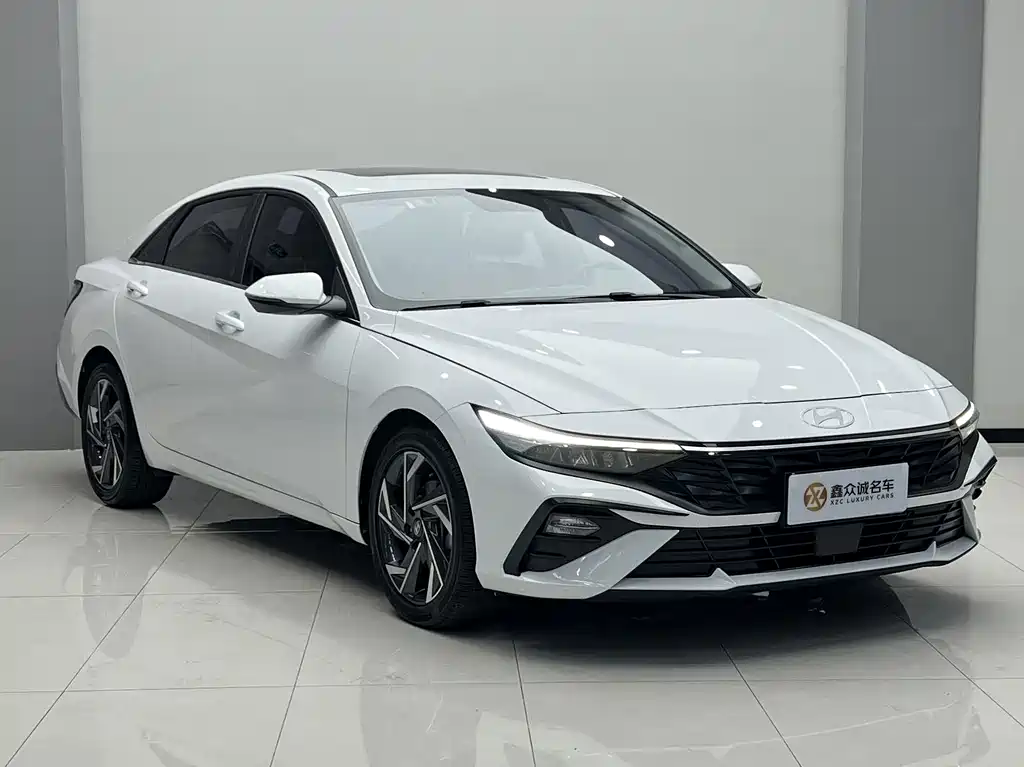 Hyundai Elantra — миниатюра 2