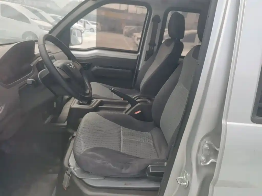 Wuling Rongguang New Truck — миниатюра 15