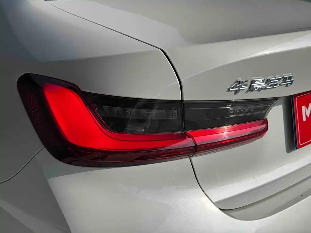 BMW 3 Series — миниатюра 29