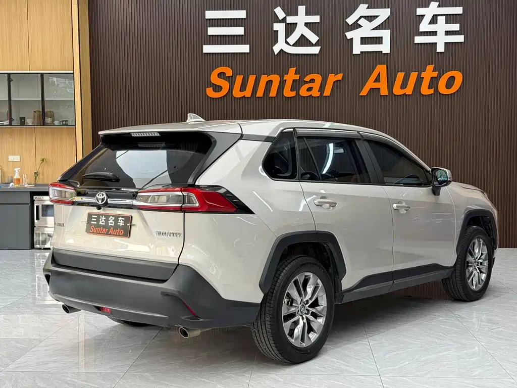 Toyota Wildlander 2024 2.0L CVT Lead