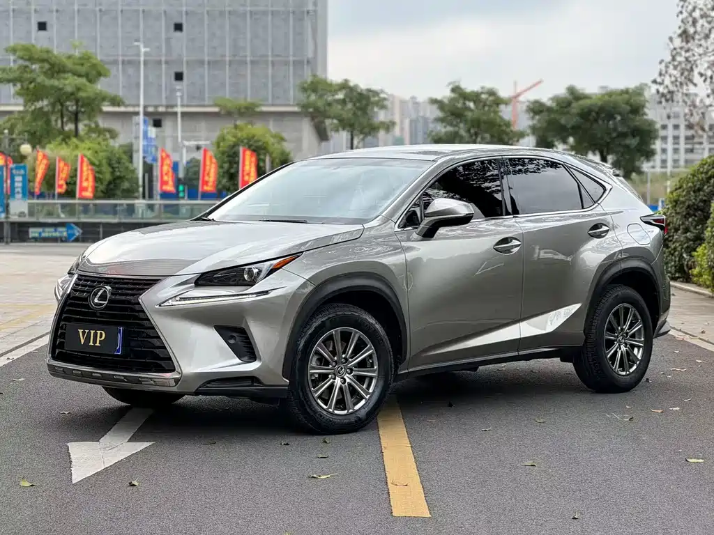 Lexus NX 2018