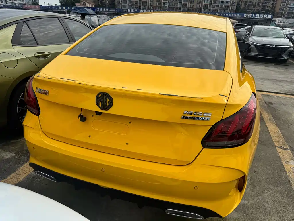 MG MG5 — миниатюра 11