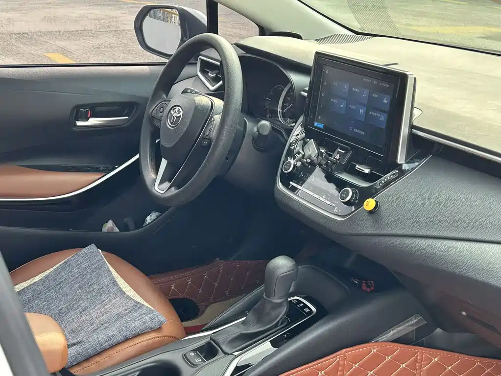 Toyota Corolla — миниатюра 7