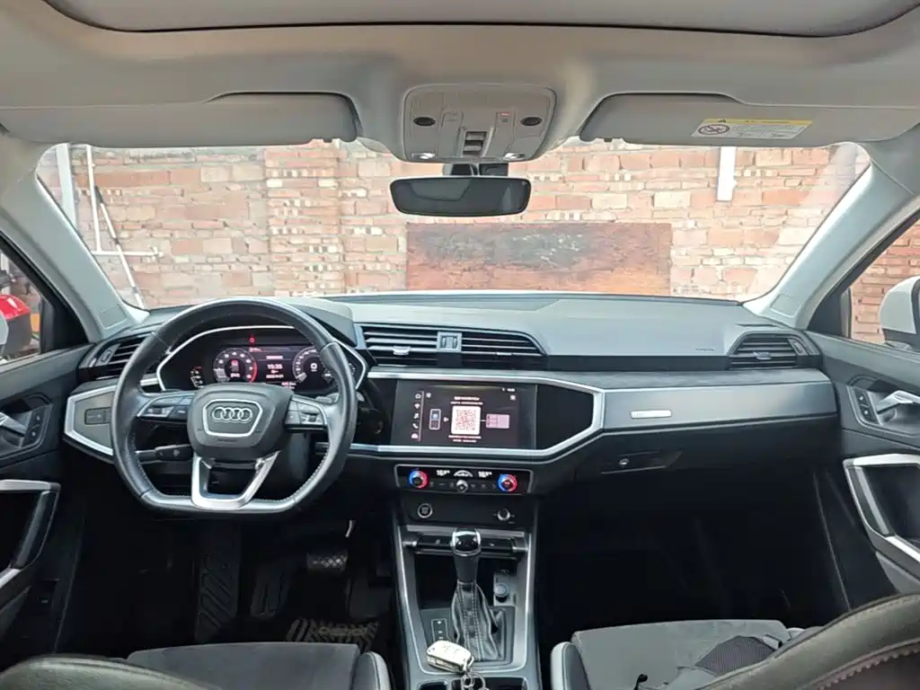 Audi Q3 — миниатюра 10