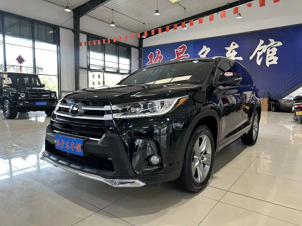 Toyota Highlander 2020