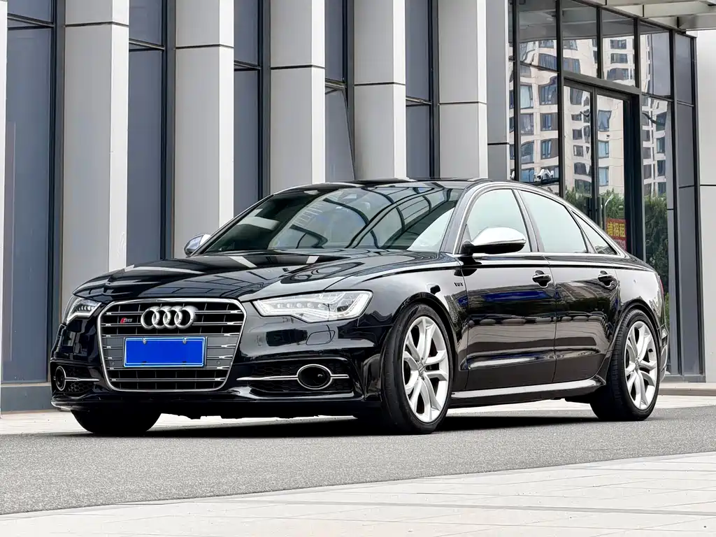 Audi S6