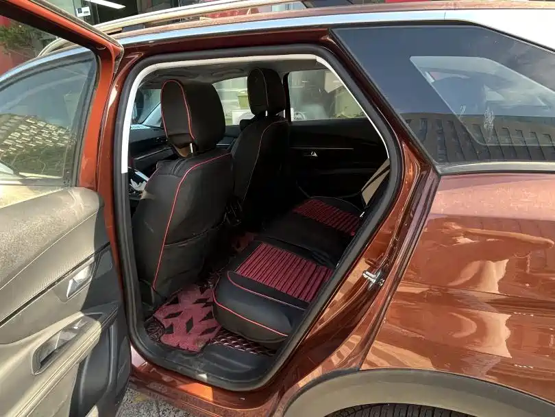 Peugeot 4008 — миниатюра 6
