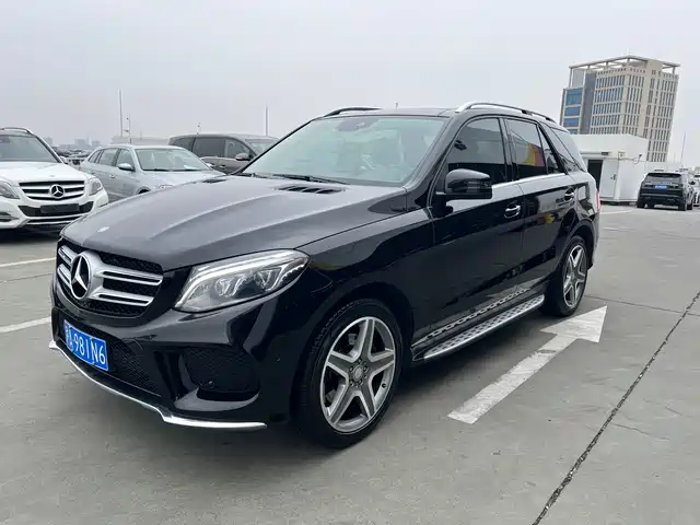 MERCEDES-BENZ GLE 2018