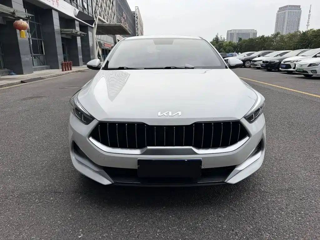 Kia K3 — миниатюра 5