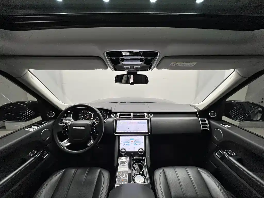 Land Rover Range Rover — миниатюра 8