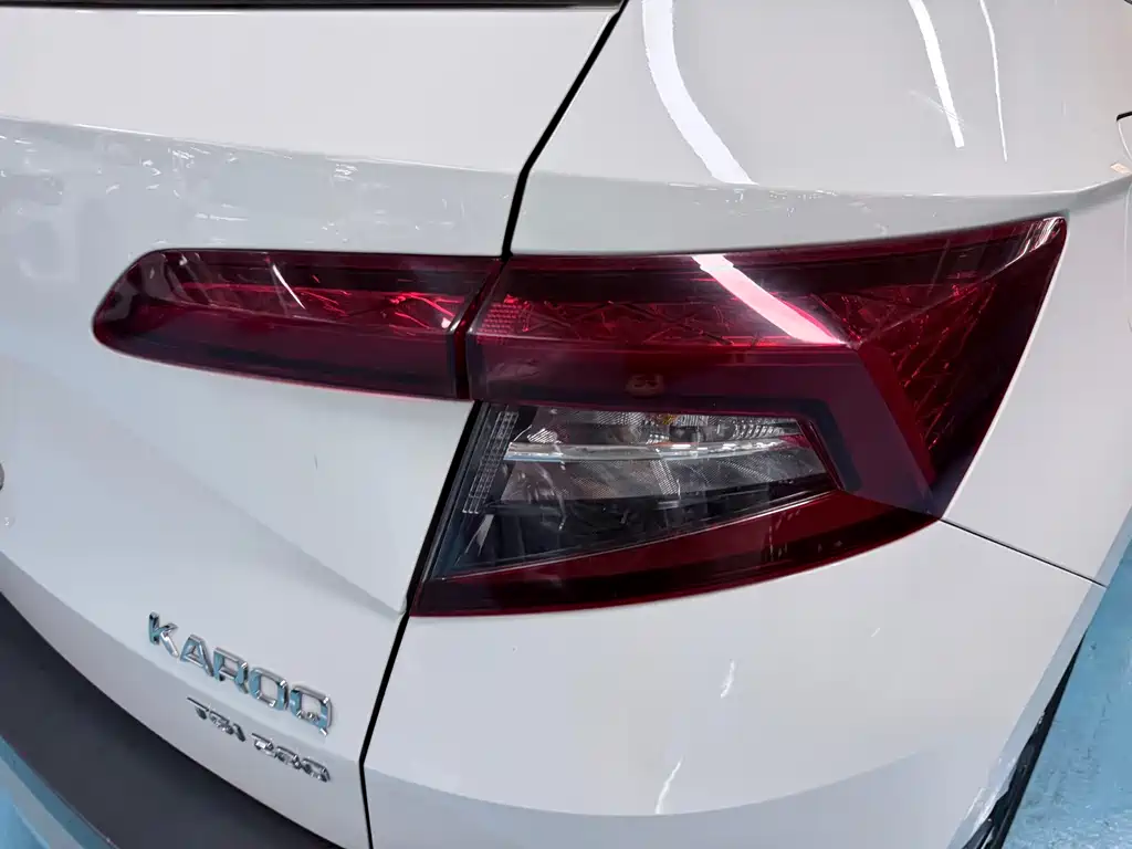 Skoda Karoq — миниатюра 20
