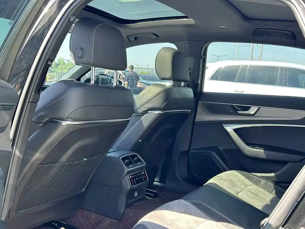 Audi A6L New Energy — миниатюра 5