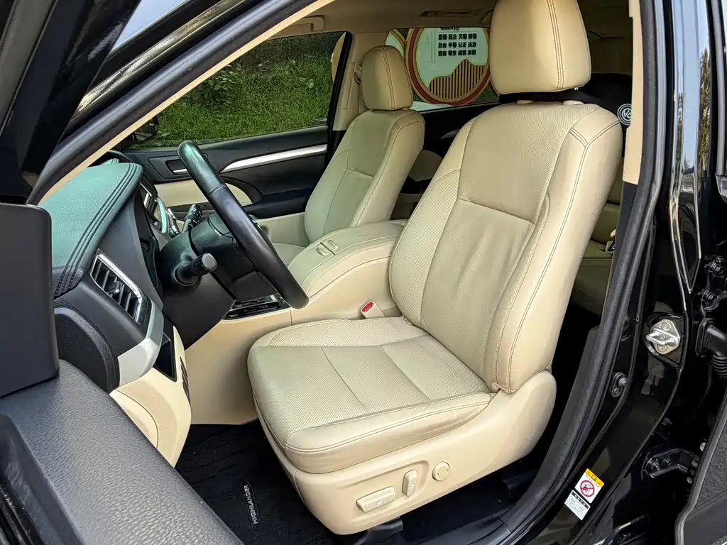 Toyota Highlander — миниатюра 8