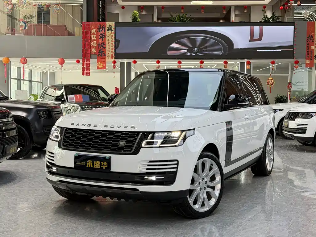 Land Rover Range Rover 2022 3.0 L6 400PS