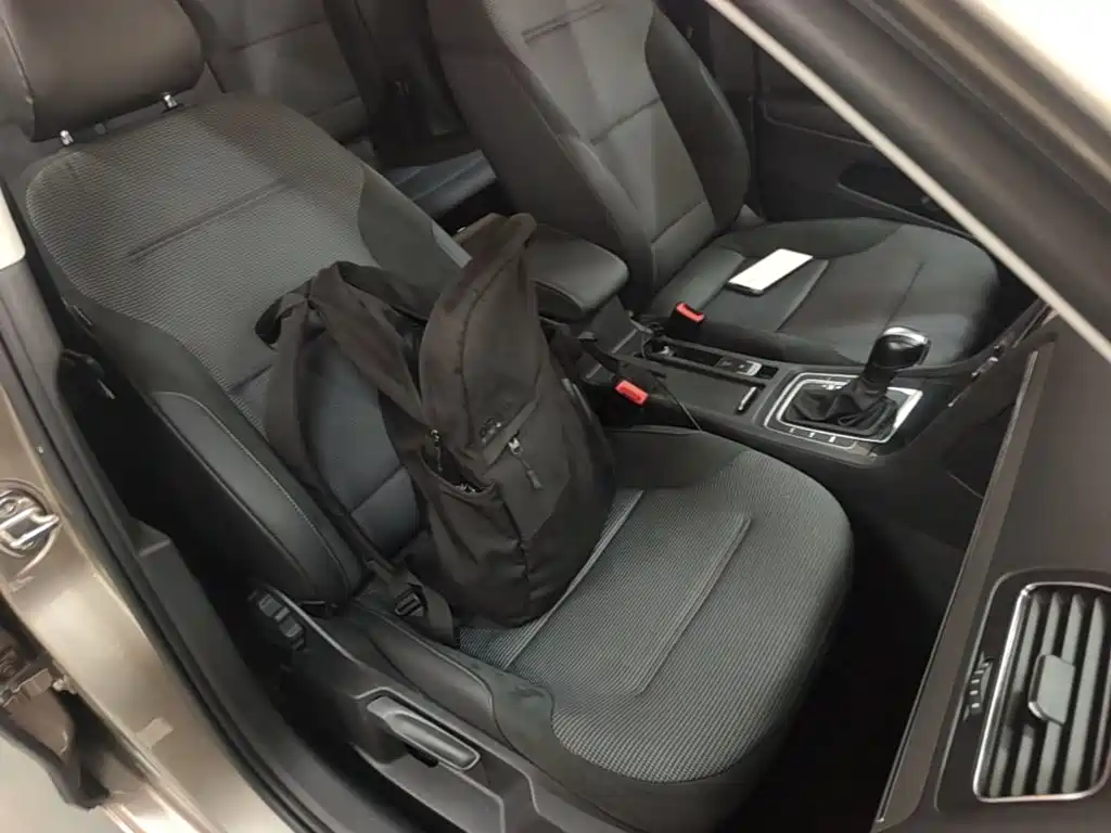 Volkswagen Golf — миниатюра 25