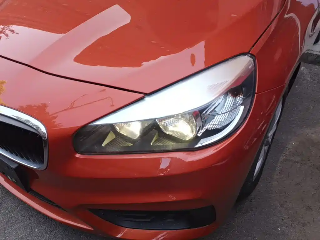 BMW 2 Series Active Tourer — миниатюра 24