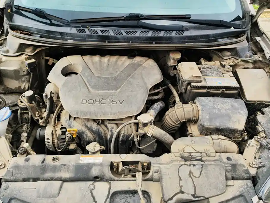 Hyundai Elantra Langdong — миниатюра 10