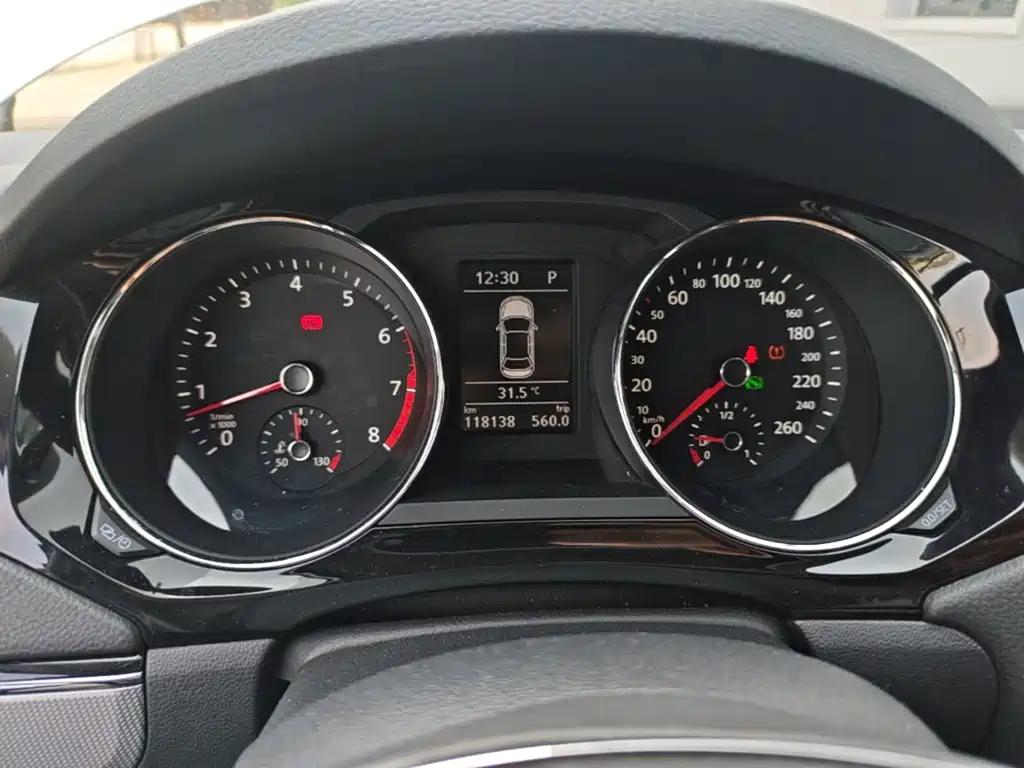 Volkswagen Sagitar — миниатюра 12