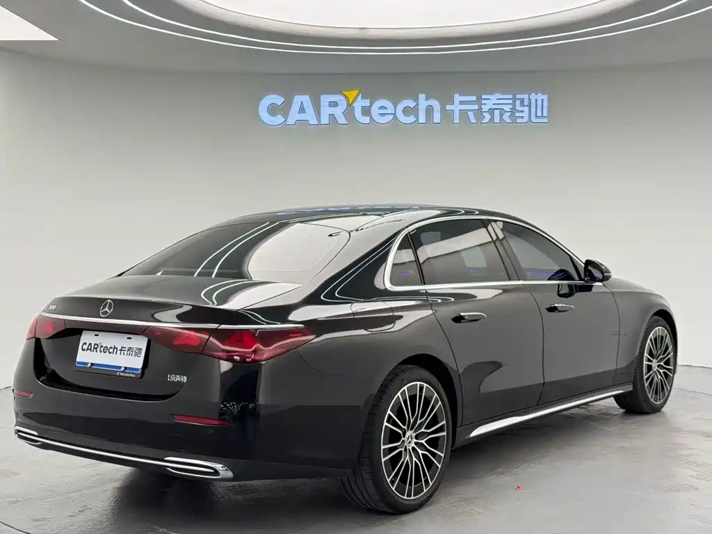 Mercedes-Benz E-Class E 2024 E 300 L Luxury