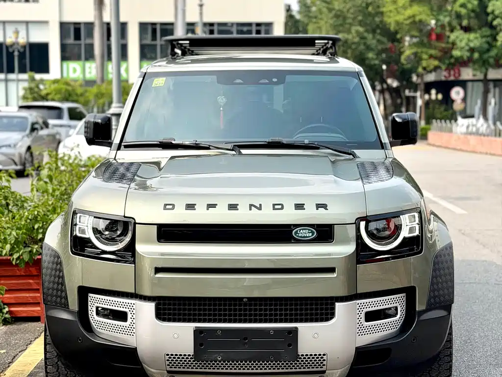 Land Rover Defender — миниатюра 3