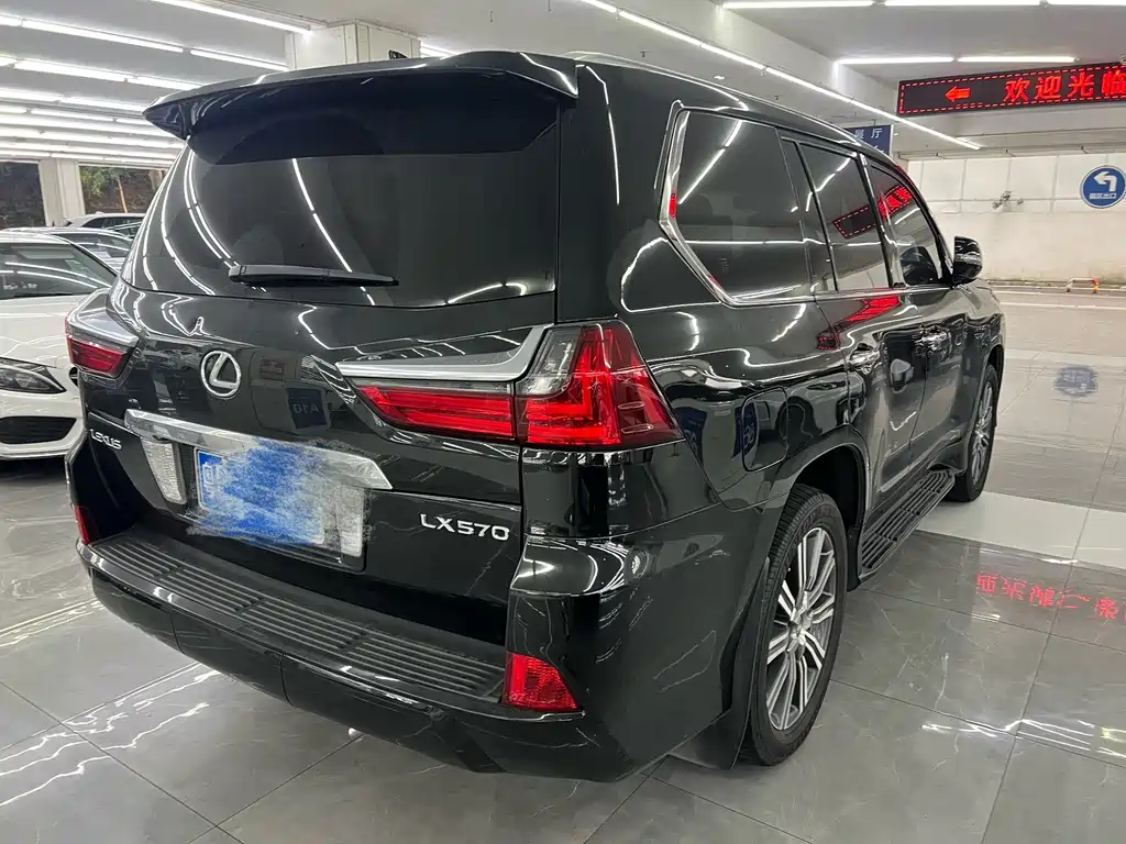 Lexus LX 2016 570 Luxury
