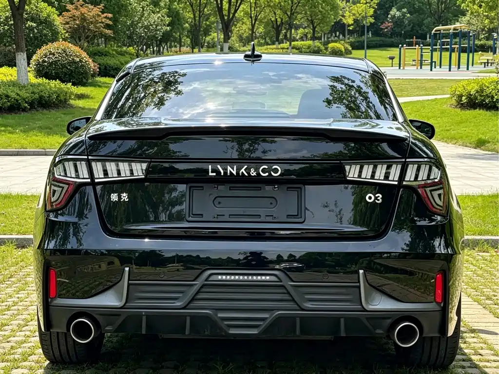 Lynk & Co 03 — миниатюра 8