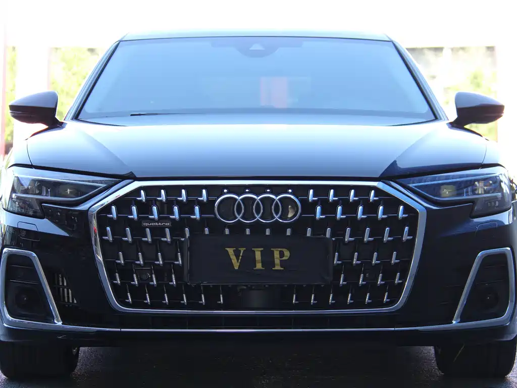 Audi A8 2025