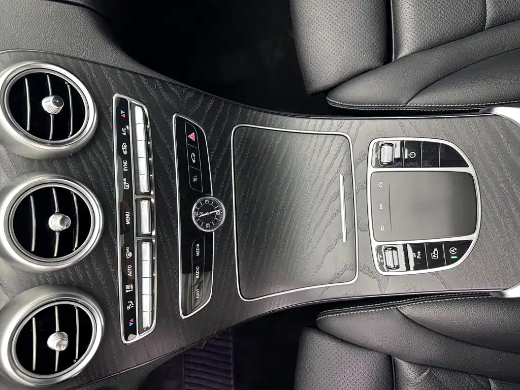 Mercedes-Benz C-Class (Import) — миниатюра 14