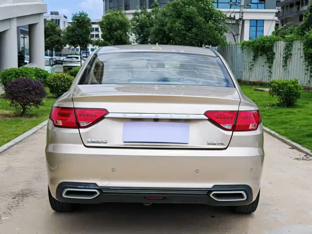 Geely Emgrand GL — миниатюра 5