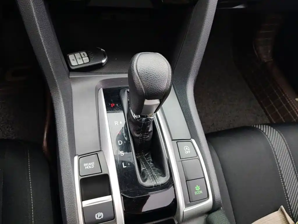 Honda Civic — миниатюра 14
