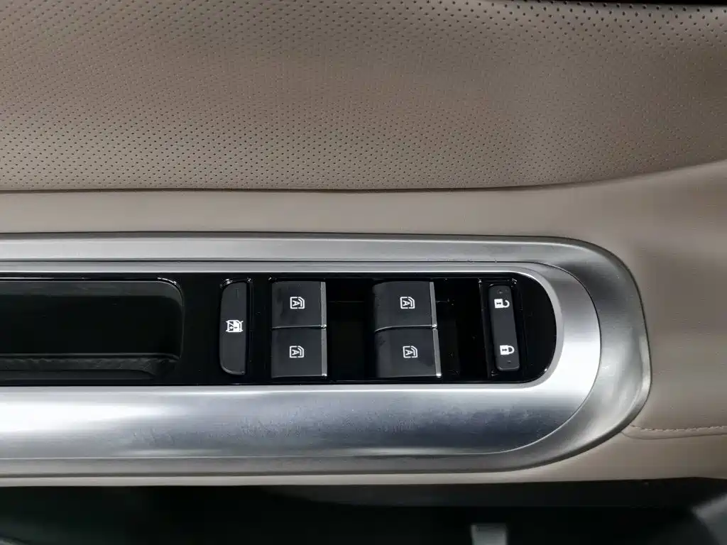 GAC E8 2024 2.0L