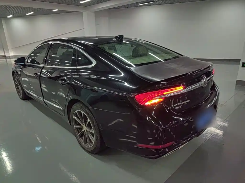 Buick LaCrosse — миниатюра 5