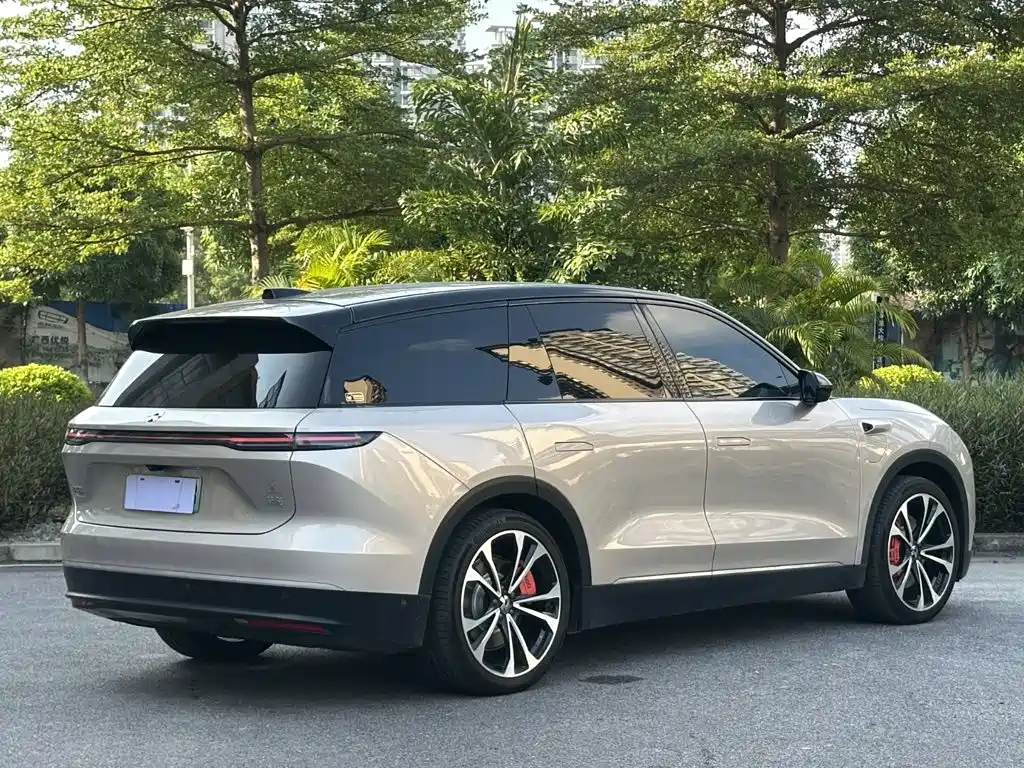 NIO ES8 — миниатюра 4
