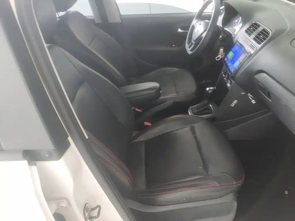 Volkswagen Polo — миниатюра 25