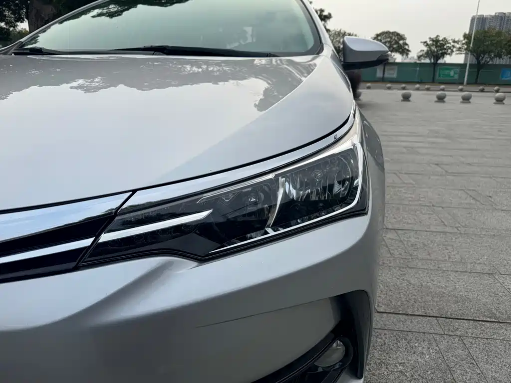 Toyota Corolla — миниатюра 18
